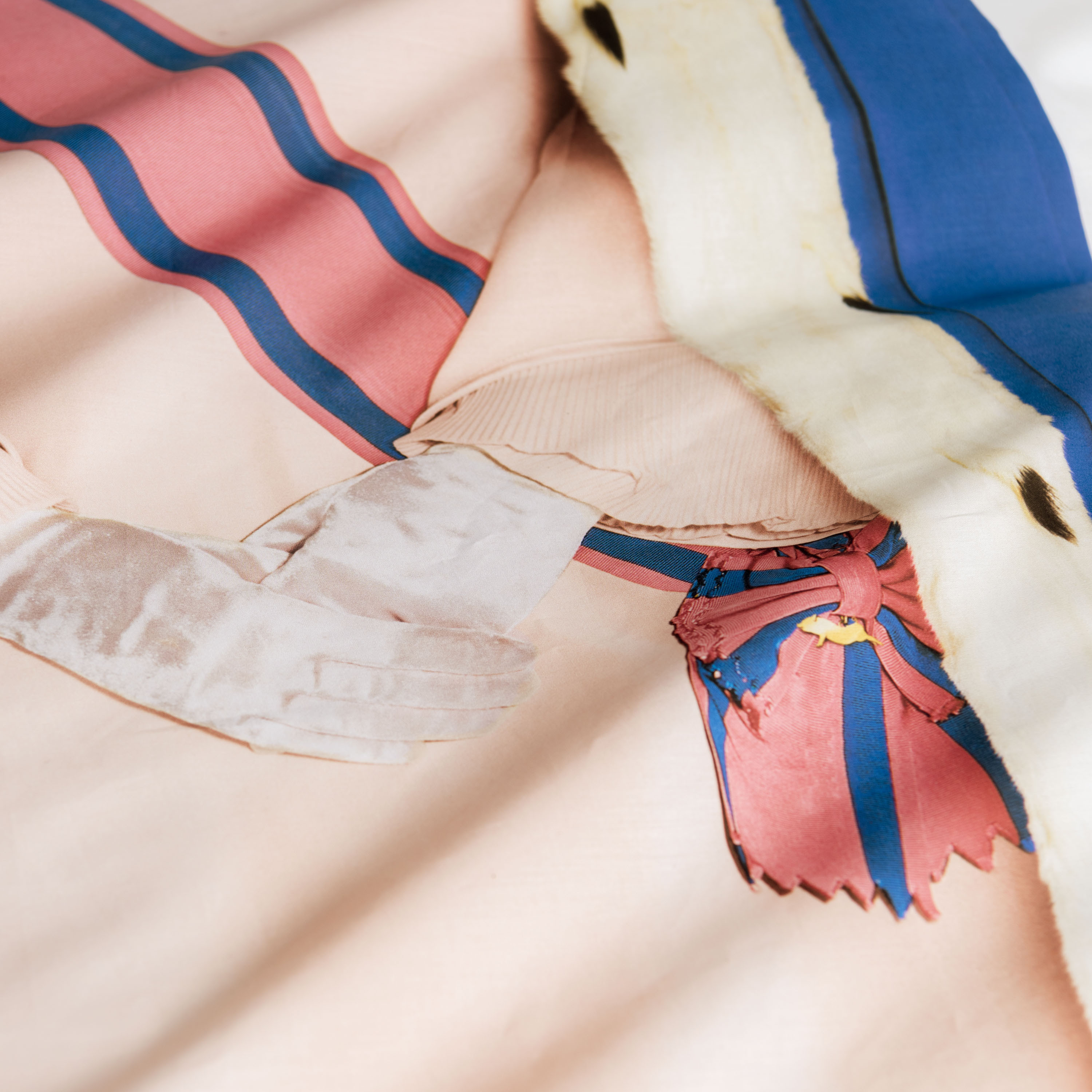 The Royals Queen & Queen Bettdecke | 240 x 200/220 cm - Decovry.com