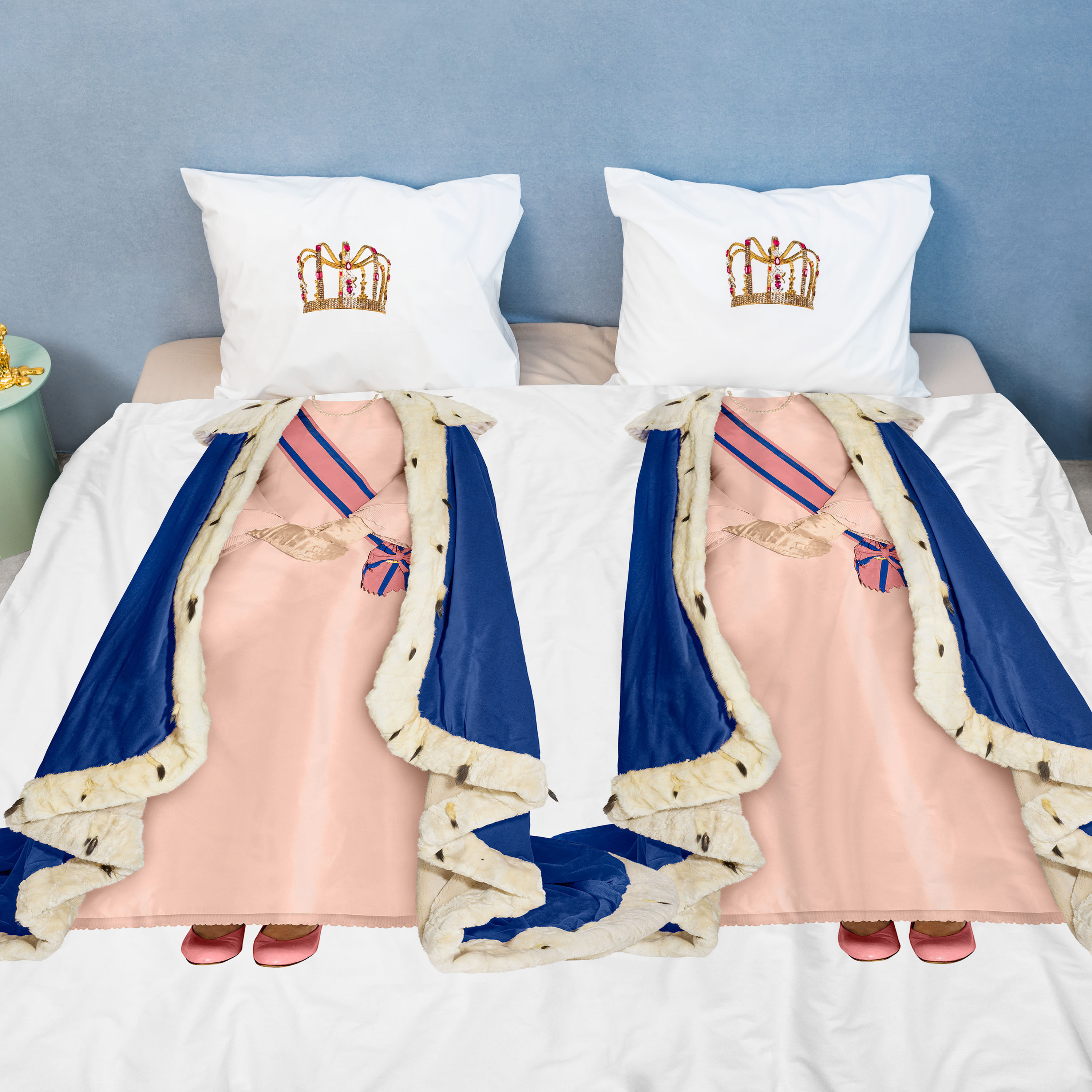 The Royals Queen & Queen Bettdecke | 240 x 200/220 cm - Decovry.com