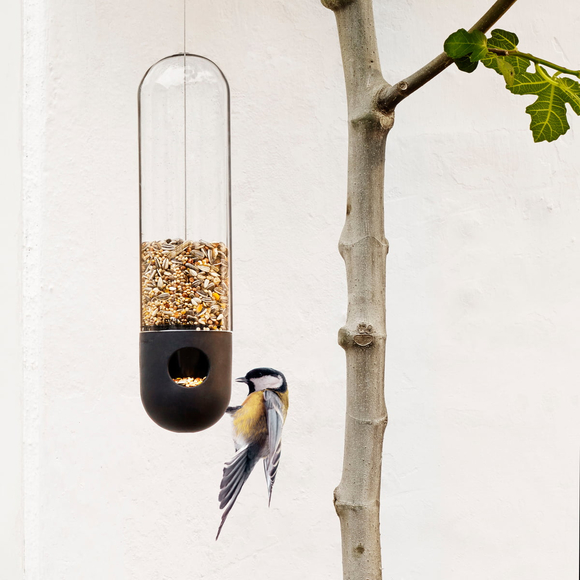 Eva Solo | Bird feeders: chirpy joy for visitors